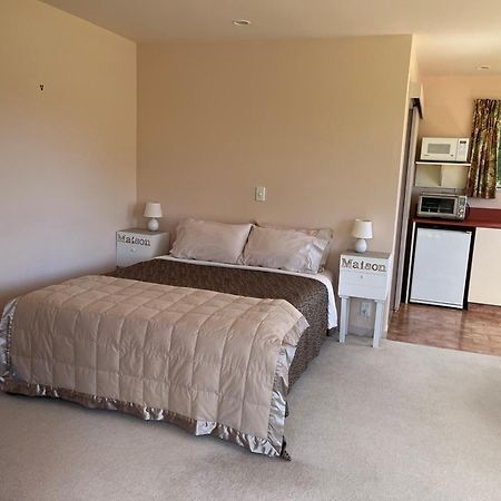 Carrickfergus Cottage Unit 1 Harihari 외부 사진